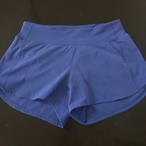 Lululemon Speed Up Mid-Rise Short 2.5"